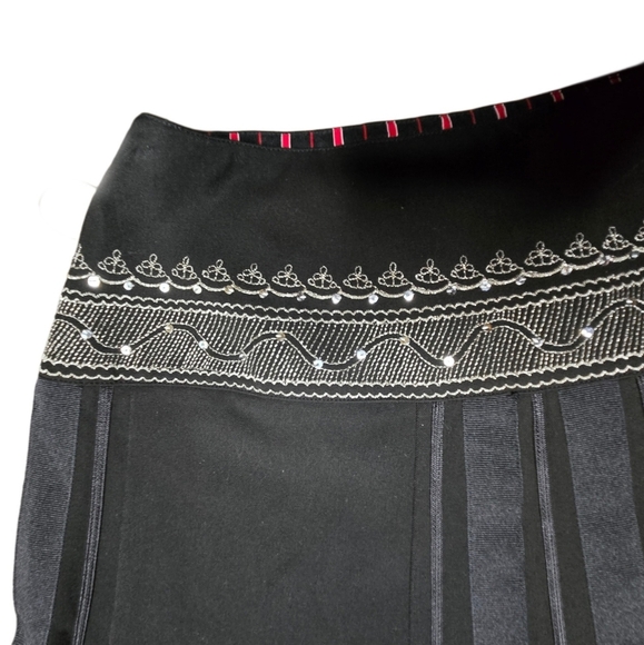 Bianca Nygard Corpcore Black Embroidered A-line Size 10 Midi Skirt Classic - Picture 5 of 7